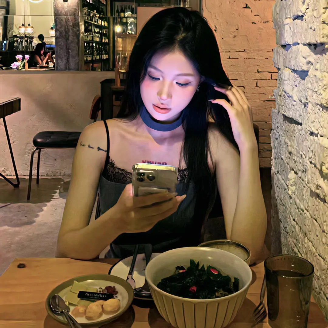 吃土的十二个月